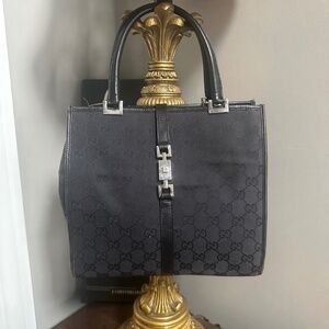 Gucci Jackie Black GG Canvas Piston Closure Vintage Authentic Handbag